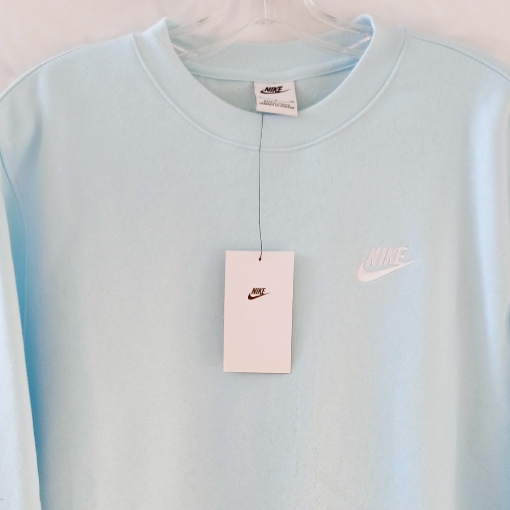 NWT Nike Sweatshirt S